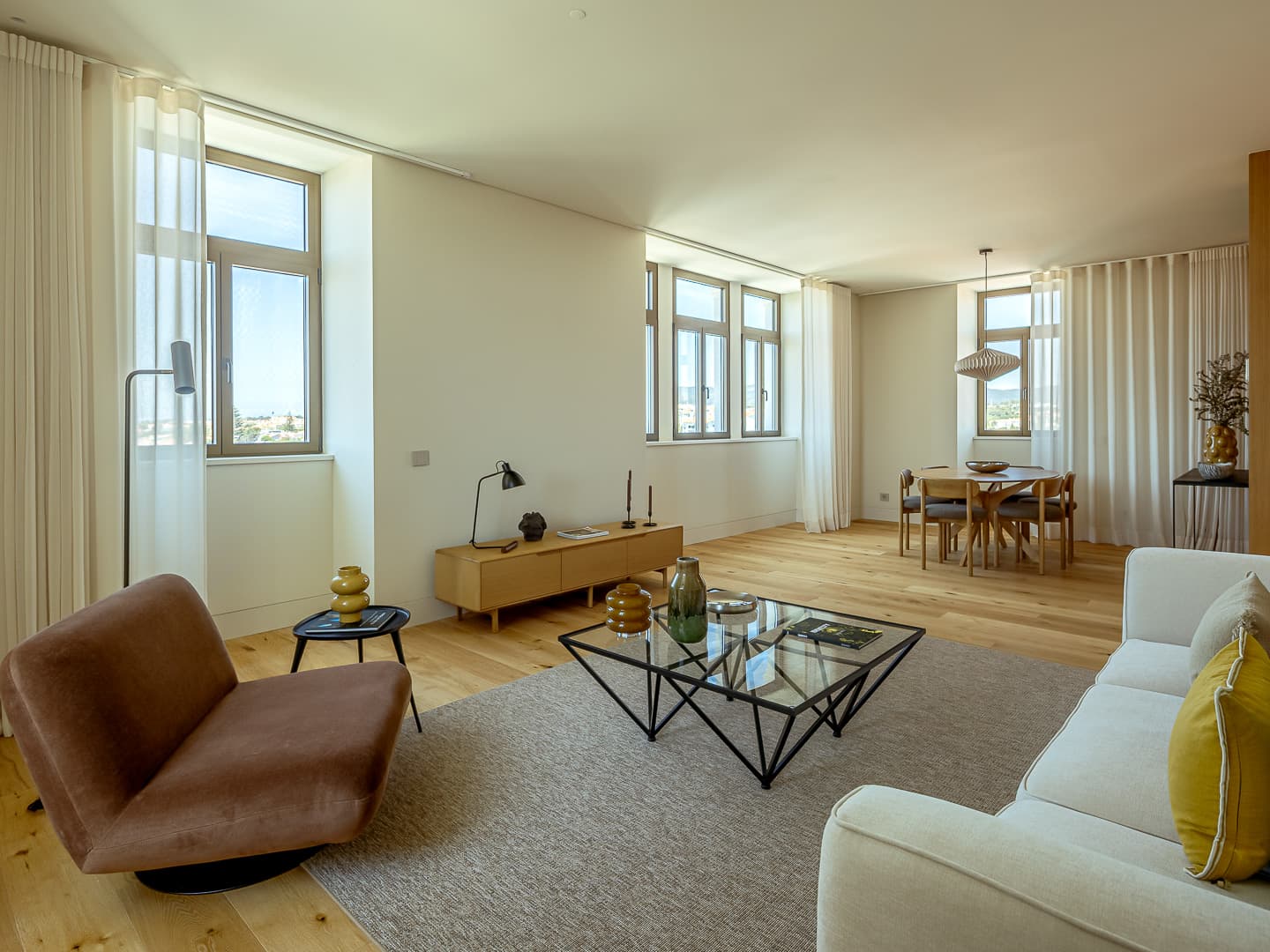 Featured property gallery image