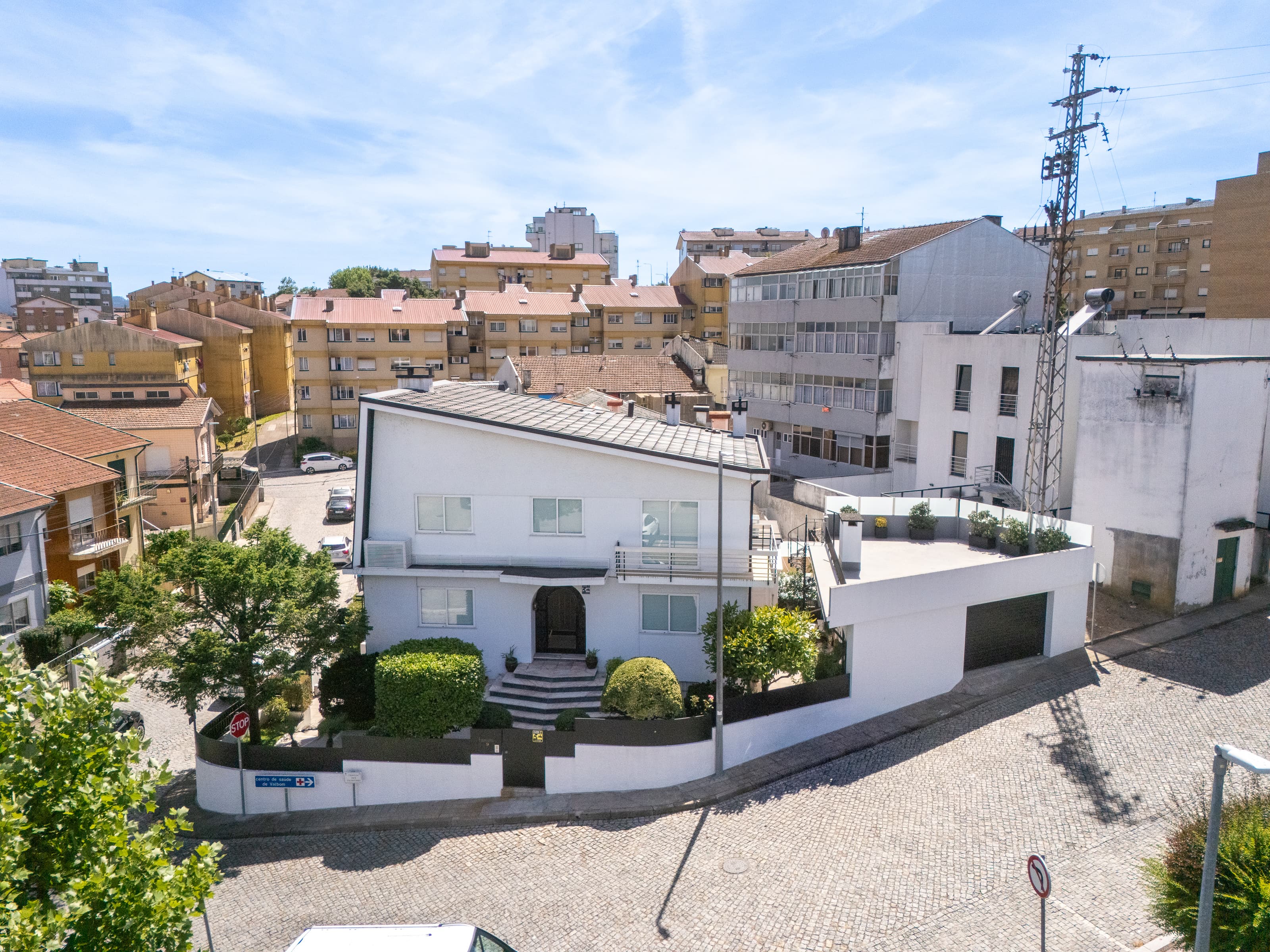 Featured property gallery image