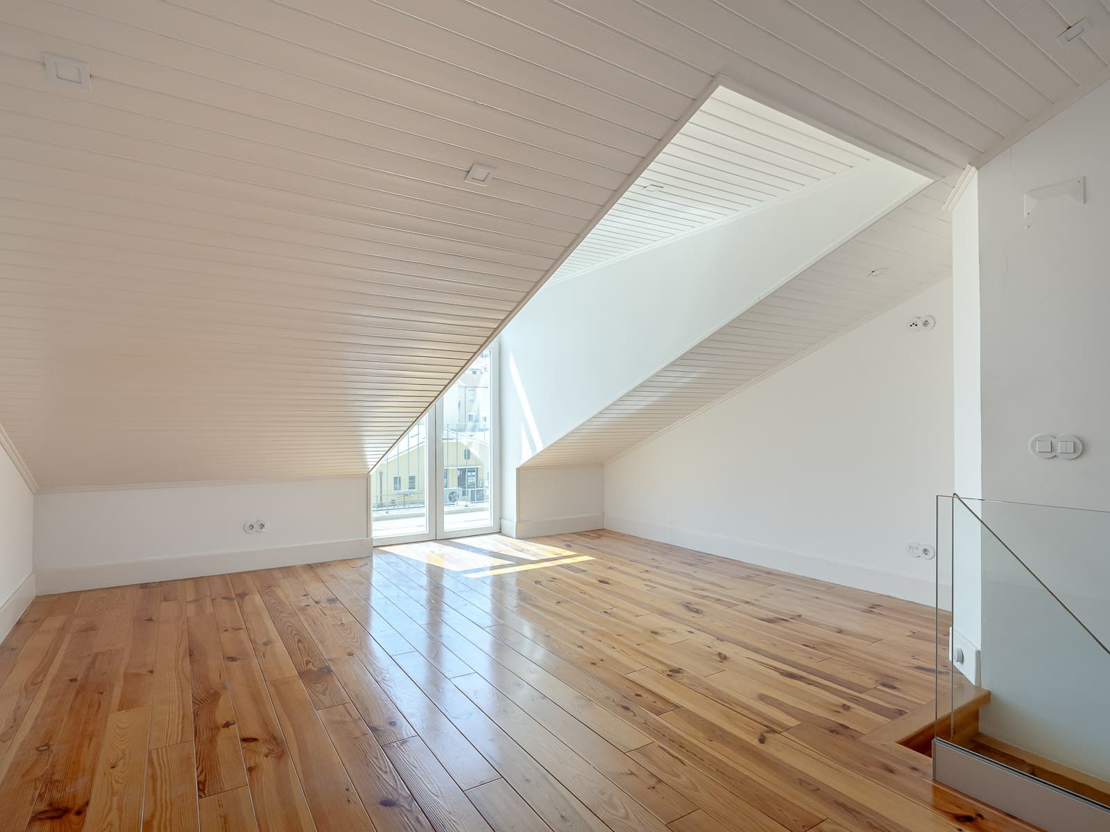 Featured property gallery image