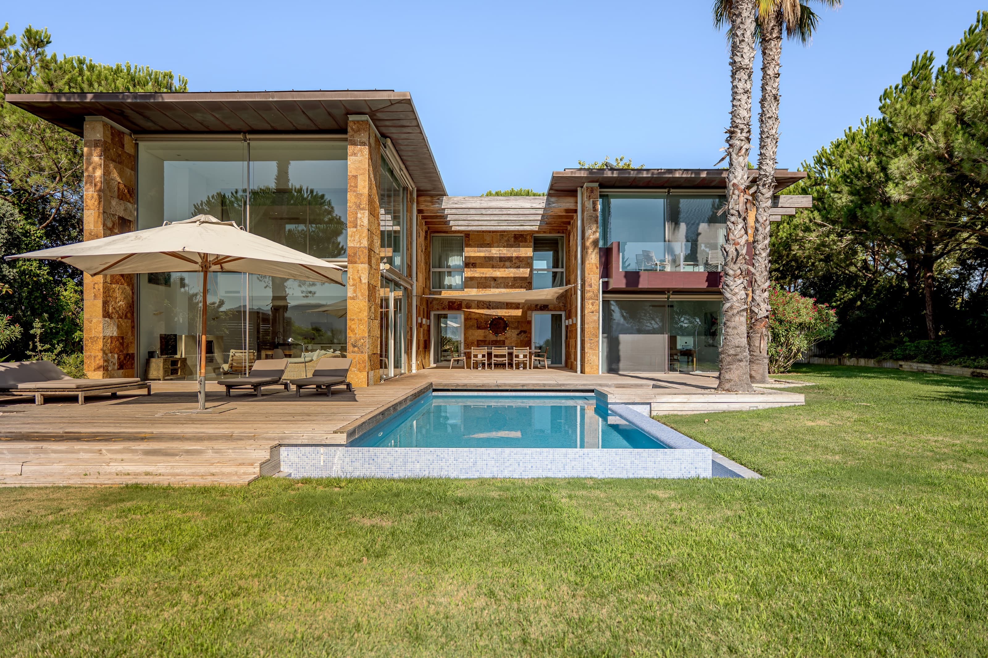 Featured property gallery image