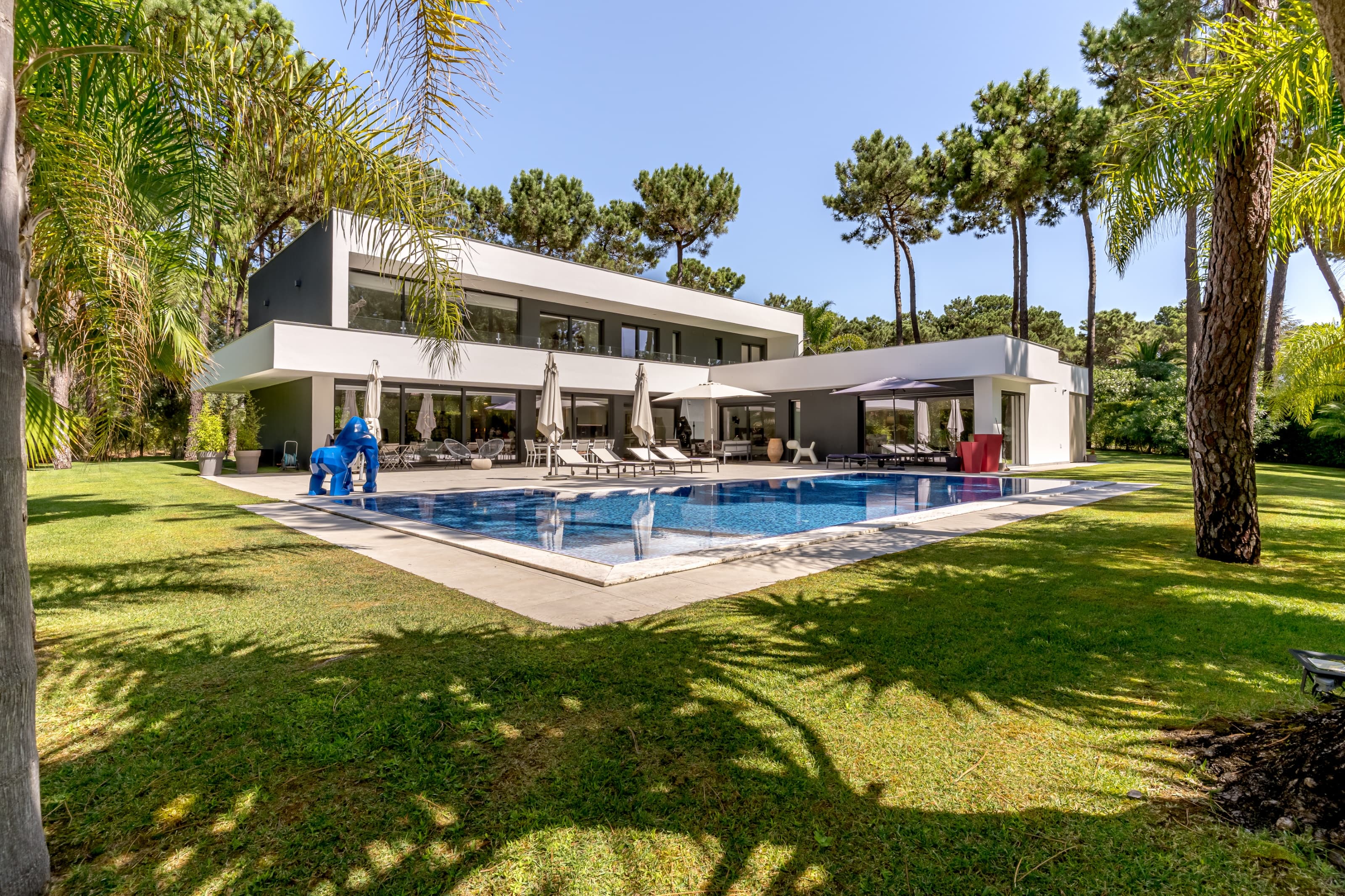 Featured property gallery image