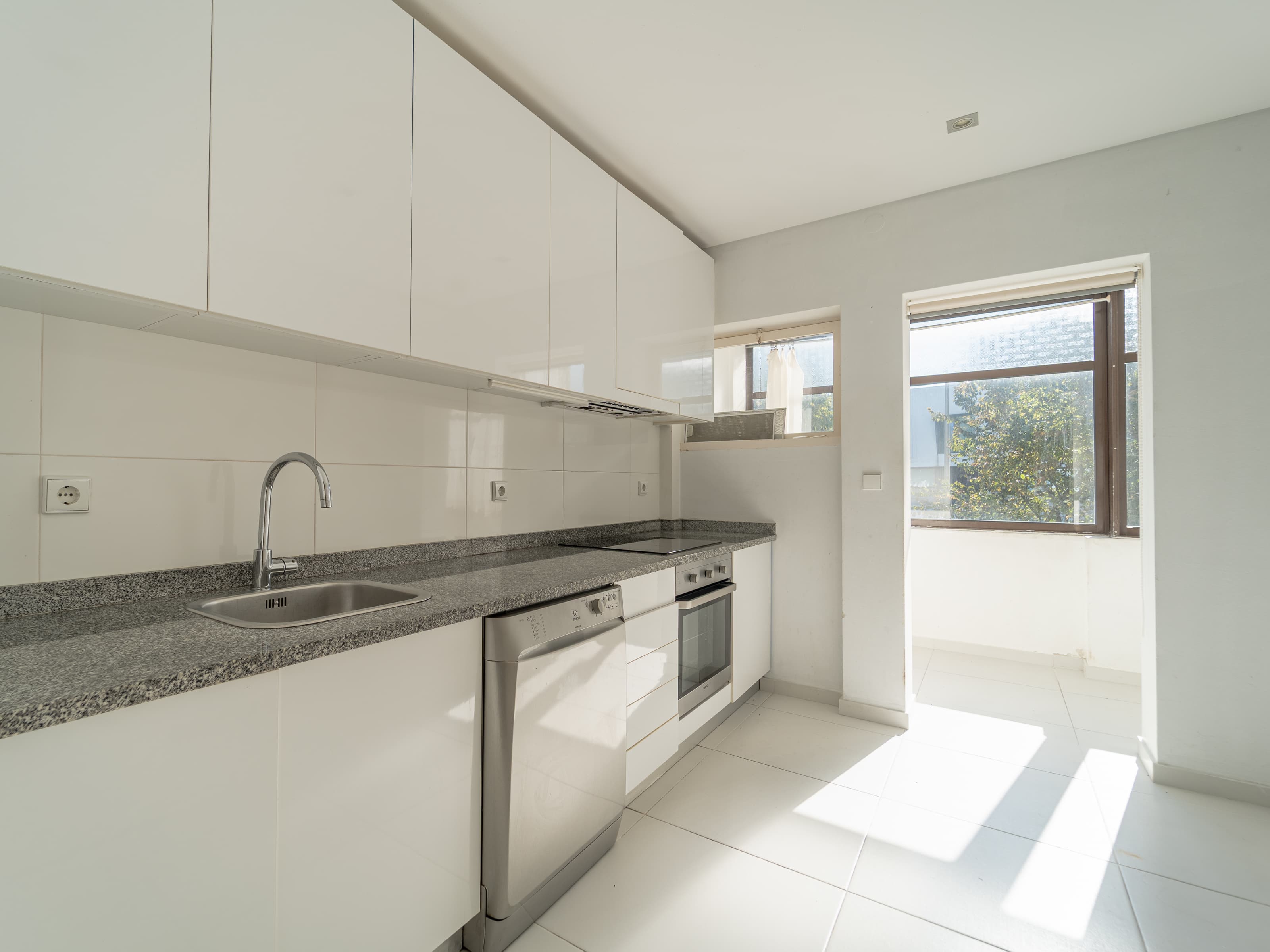 Featured property gallery image