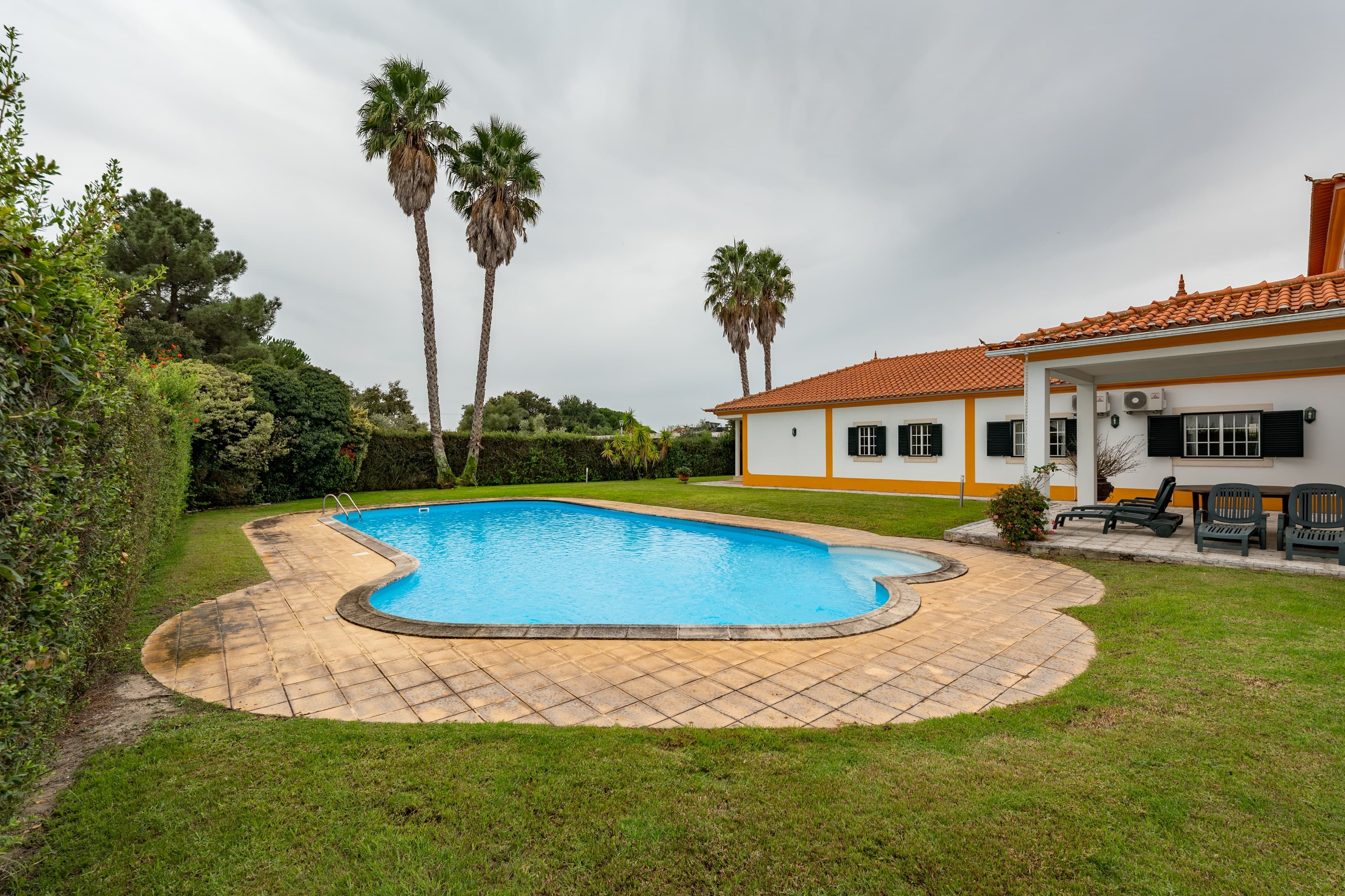 Featured property gallery image