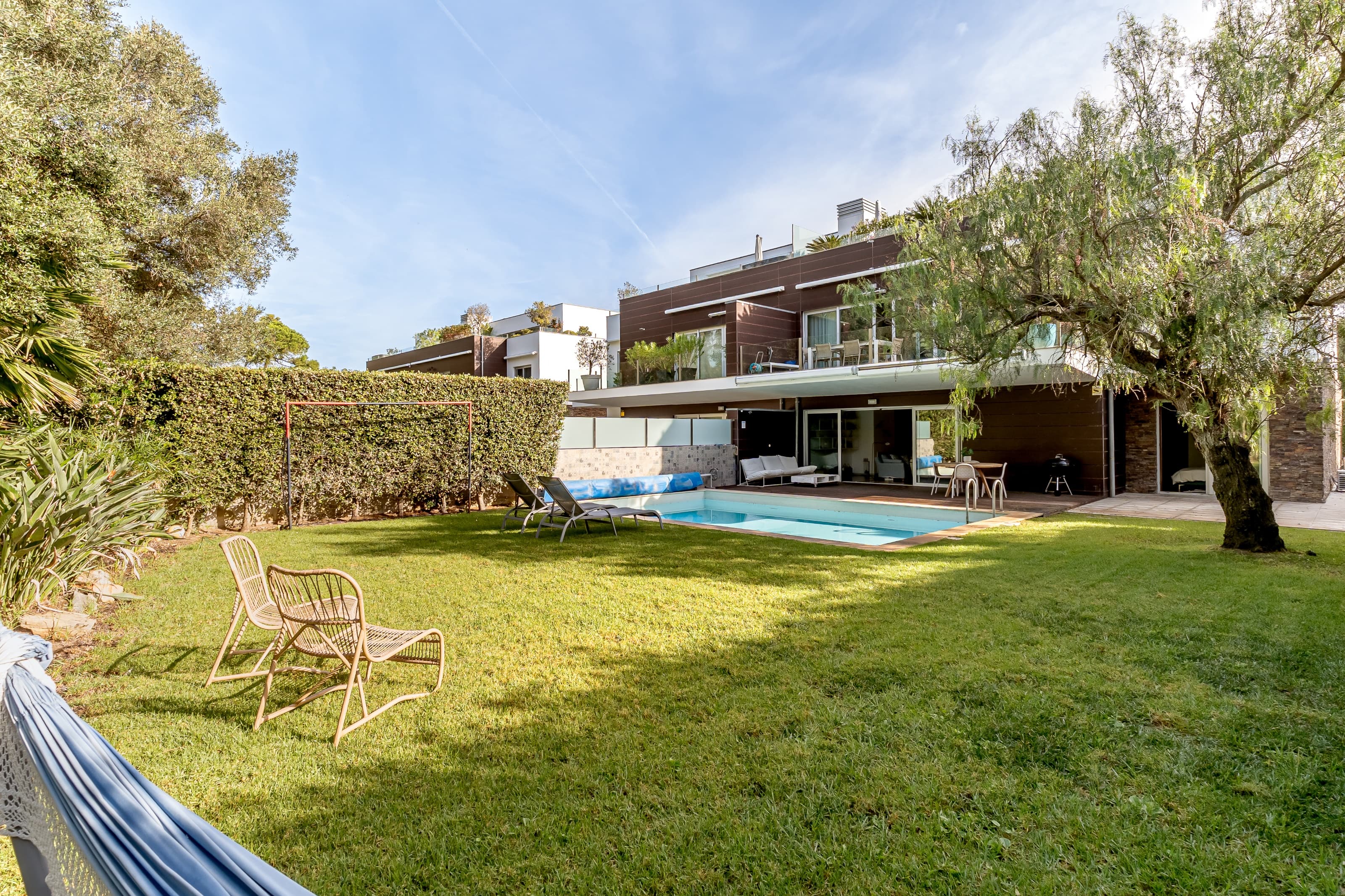 Featured property gallery image