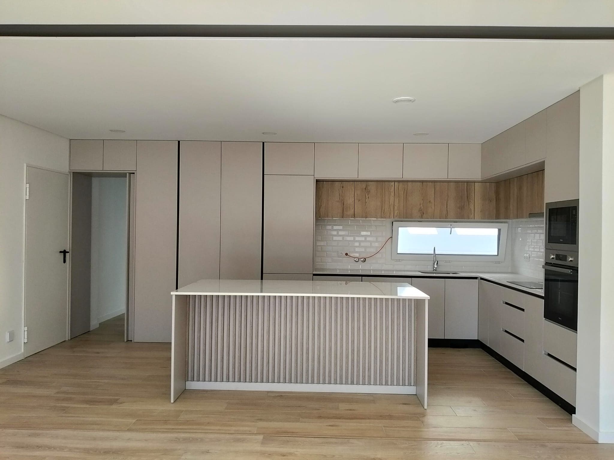 Featured property gallery image