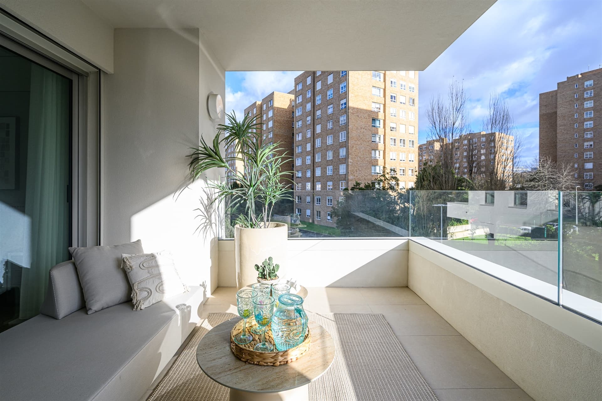 Featured property gallery image