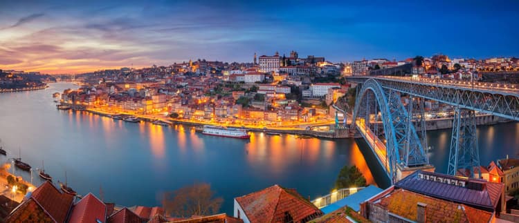 View of the centre of Porto and the Douro river