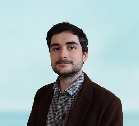 Isaac Thomson, Especialista em Conteúdos