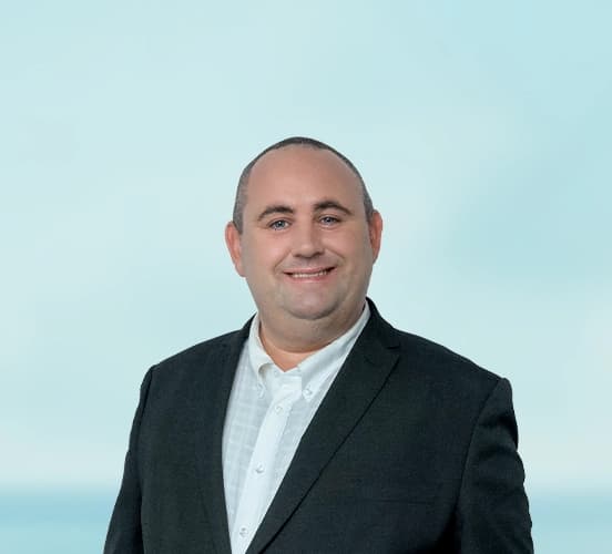 Matthew McGurn, Consultor Sénior de Investimento