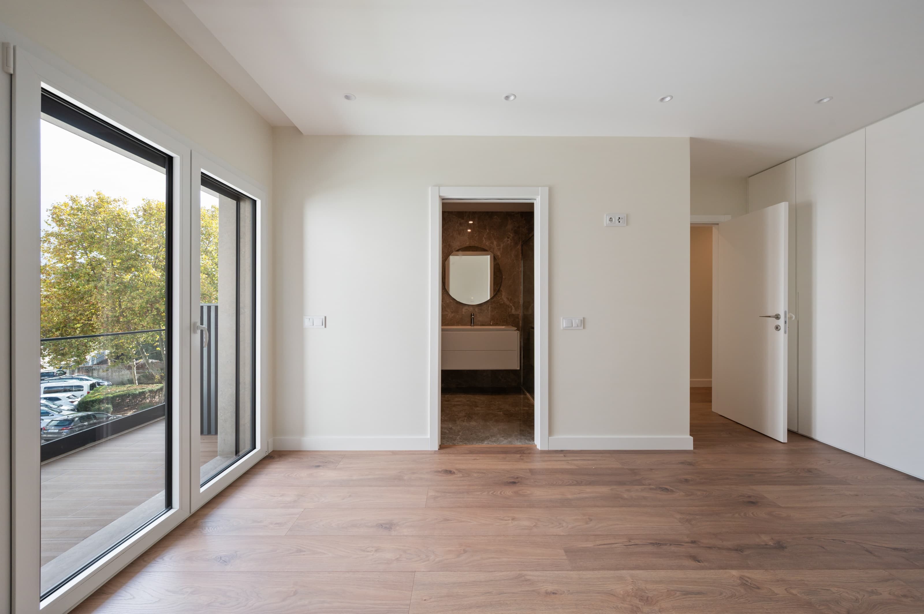 Featured property gallery image