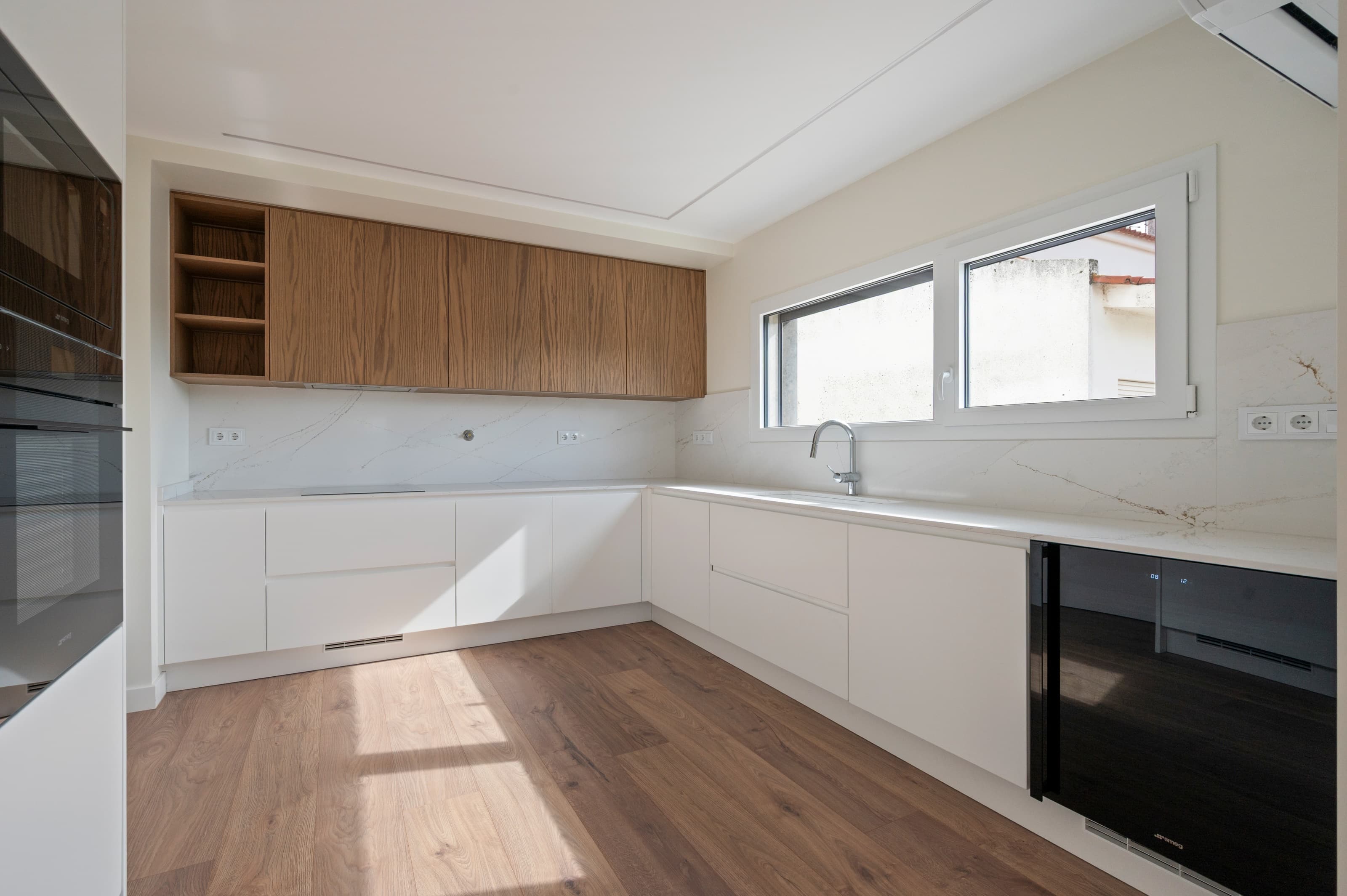Featured property gallery image
