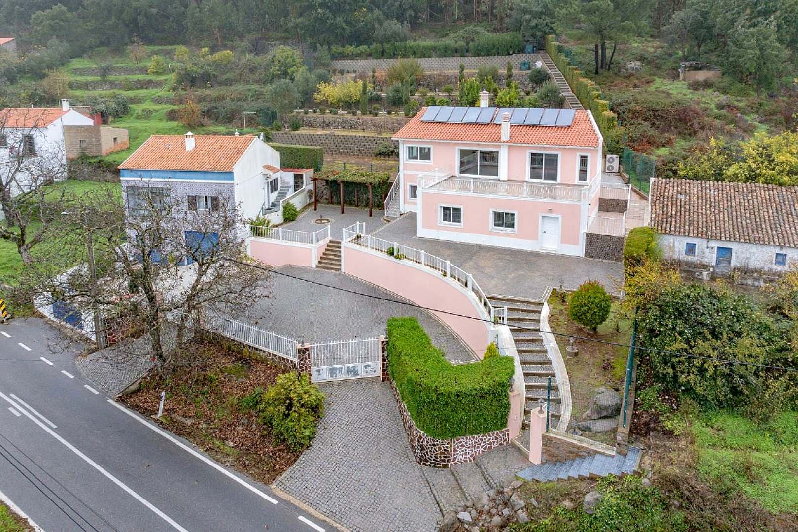 Featured property gallery image