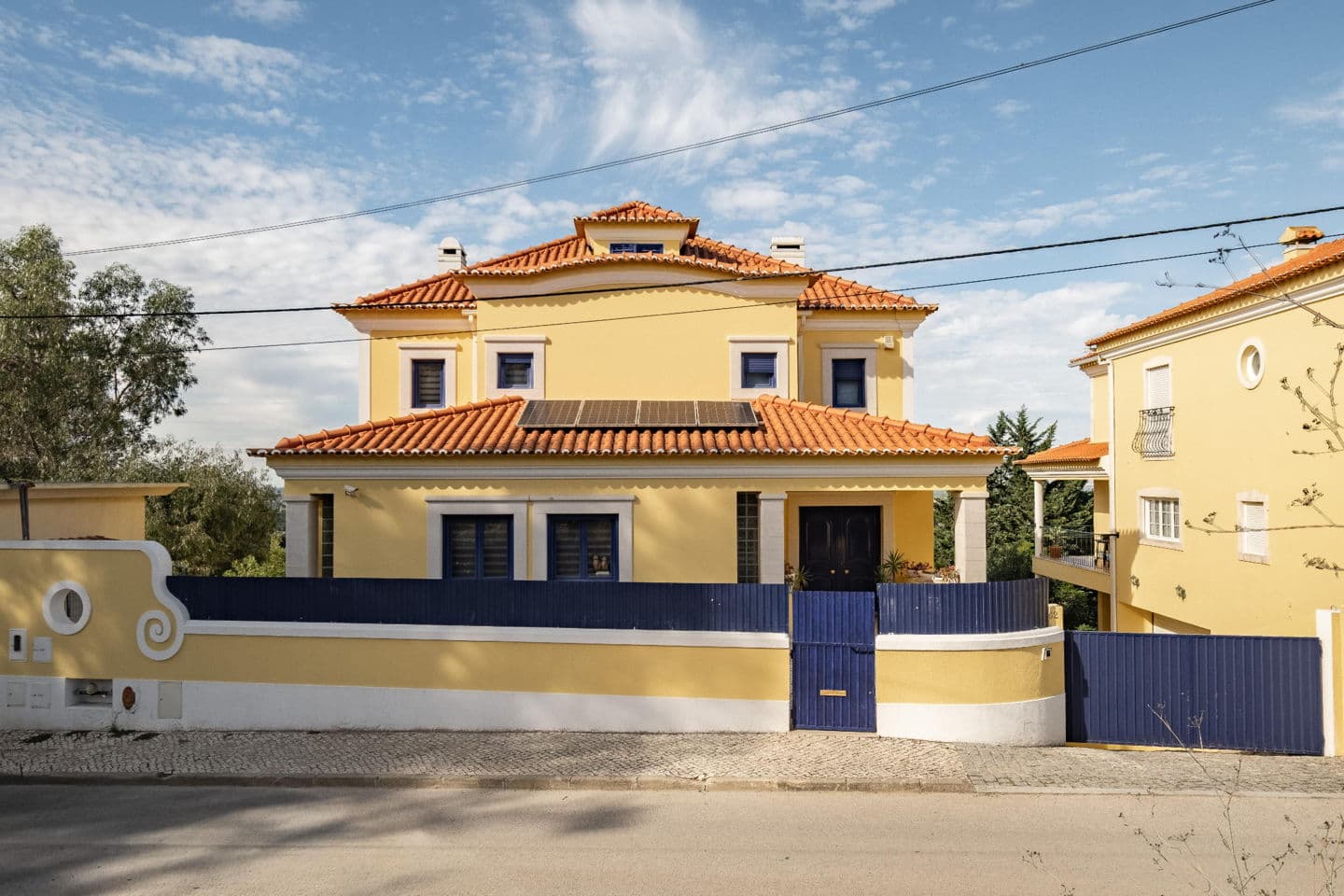 Featured property gallery image