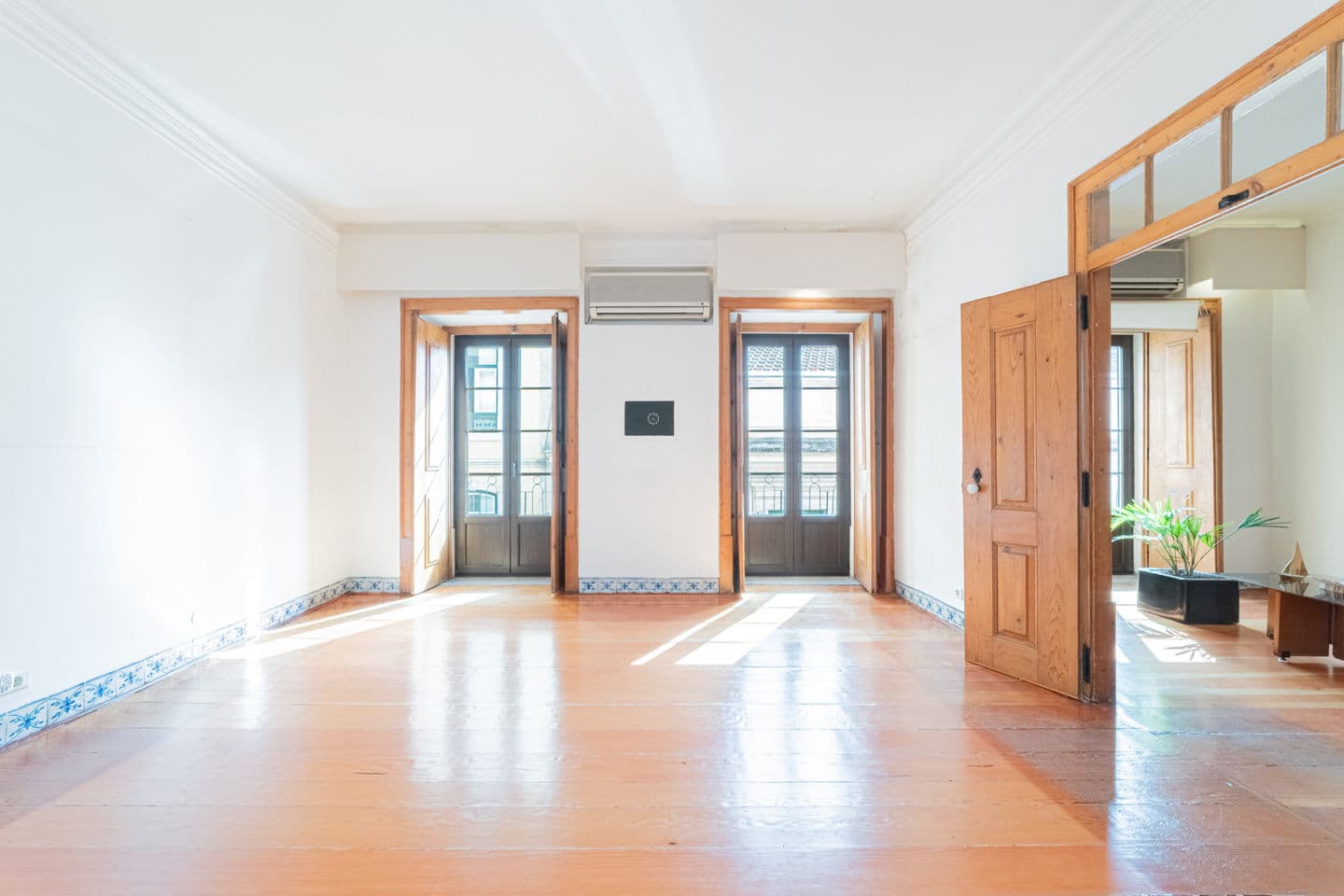 Featured property gallery image