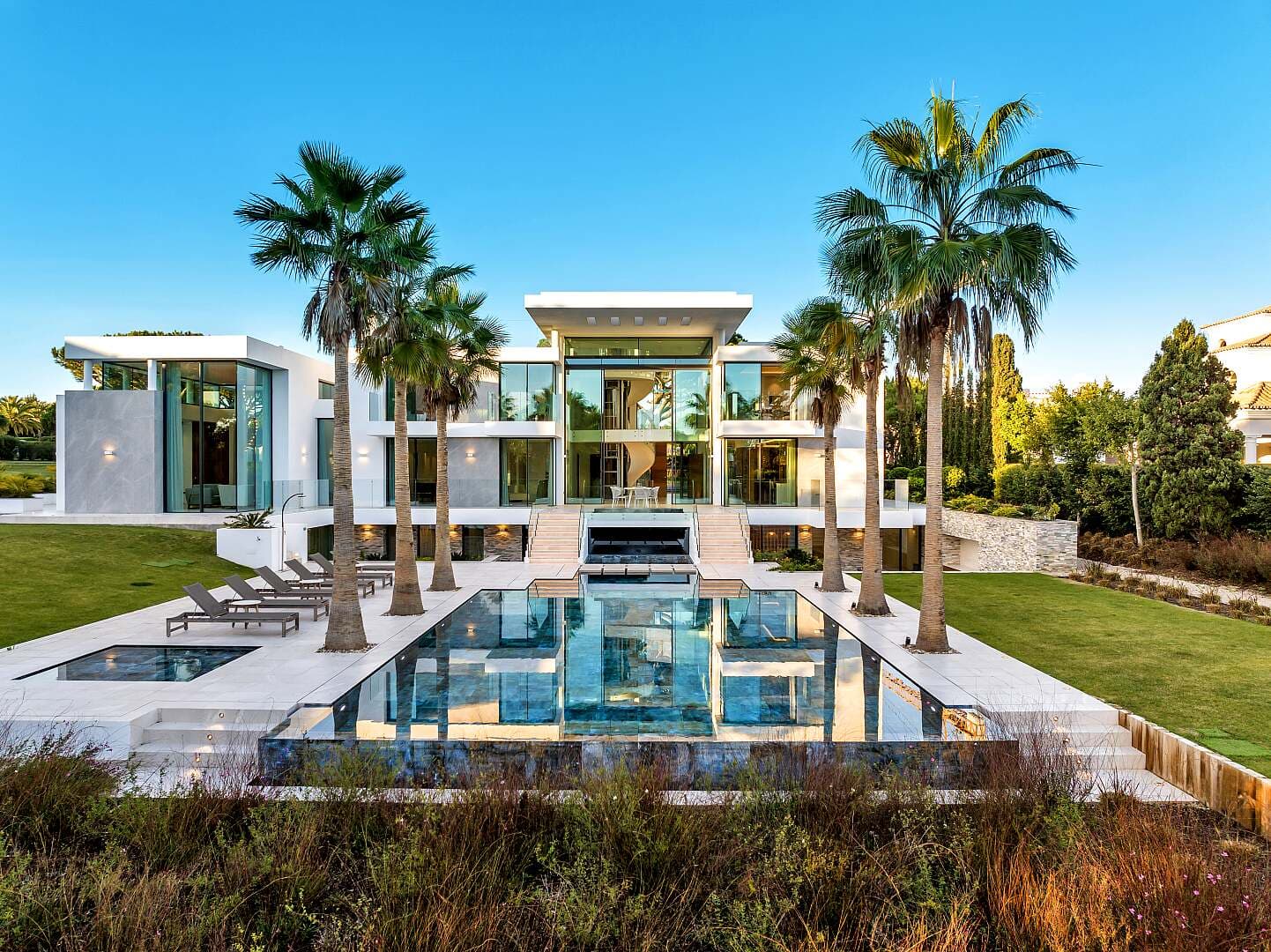 Featured property gallery image