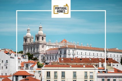 How a lawyer can help you with legal advice to buy property in Portugal