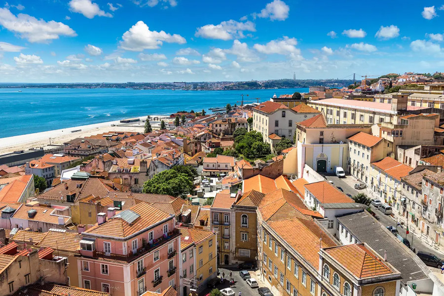 Buying Property in Portugal as a Foreigner in 2025: The Ultimate Guide