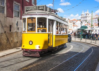 Ride Tram 28 Portugal Home - Portugal propety experts
