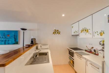 Rua São Sebastião da Pedreira, Property for sale in PW1256