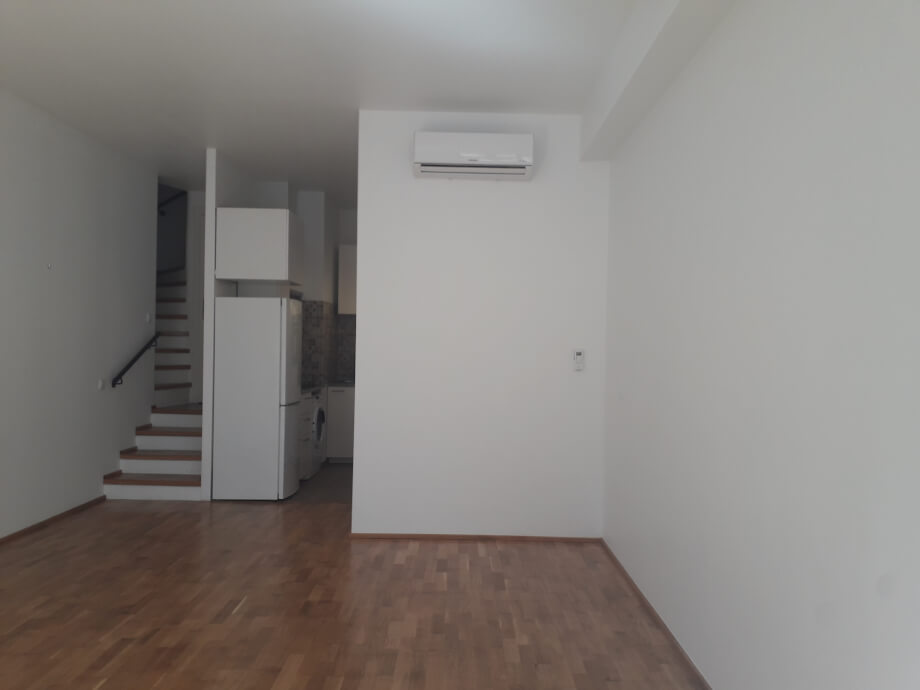 Lagos centre, Property for sale in PW3000