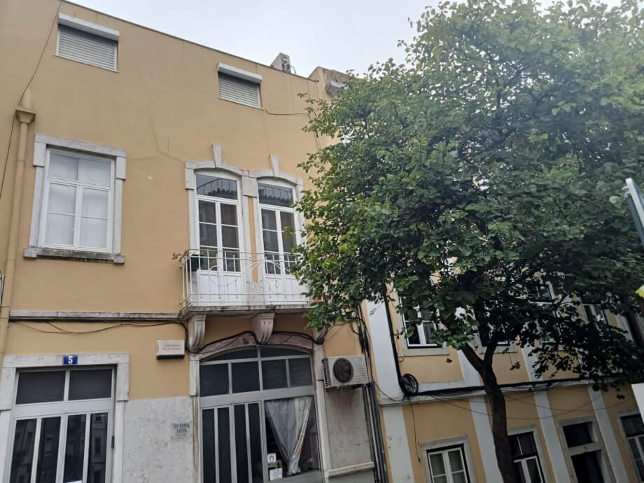 Arroios 3 Storey Building, Property for sale in Arroios, Lisbon, PW3042