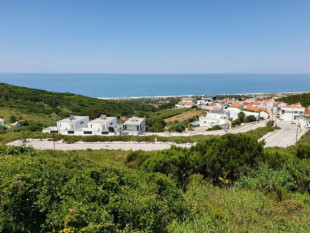 Plots with stunning views of the Atlantic Ocean, Property for sale in Nazaré, Nazaré, BL590