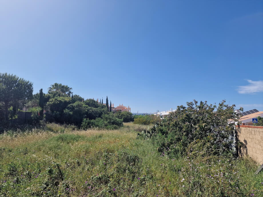 Porta de Mos plots, Property for sale in PW3471