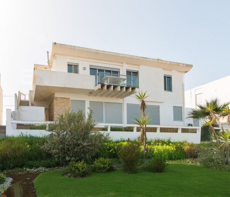 Seaside Apartment in Praia de Faro | Panoramic Views of the Ocean and Ria Formosa, Property for sale in Faro, Faro, PW3589