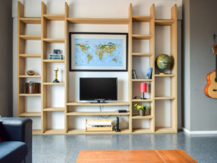 Apartment with profitability 8% per year, Property for sale in BL920