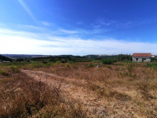 Land with approved project between Óbidos and Bombarral, Property for sale in BL953