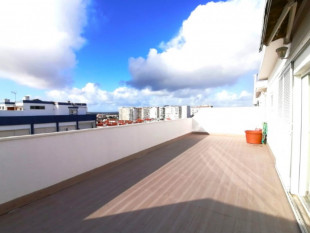 Oportunidade de investimento - 2 Apartamentos no centro das Caldas da Rainha!, Property for sale in BL990