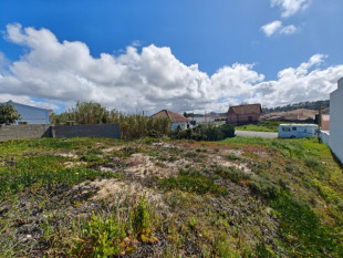 Land for construction in Foz do Arelho, Property for sale in BL1079