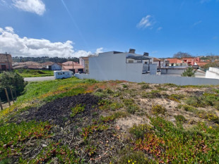 Land for construction in Foz do Arelho, Property for sale in BL1079