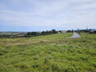 Land for the construction of a house, also with feasibility for a Tourist Project, Property for sale in BL1092