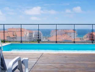 Apartment at the gates of Praia Supertubos - Peniche, Property for sale in BL1111