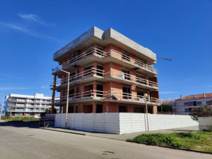 Apartment with 2 bedroom by the beach of Super Tubos, Property for sale in BL935B