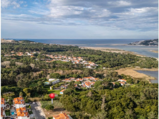 Land for construction next to the Obidos Lagoon, Property for sale in BL1217