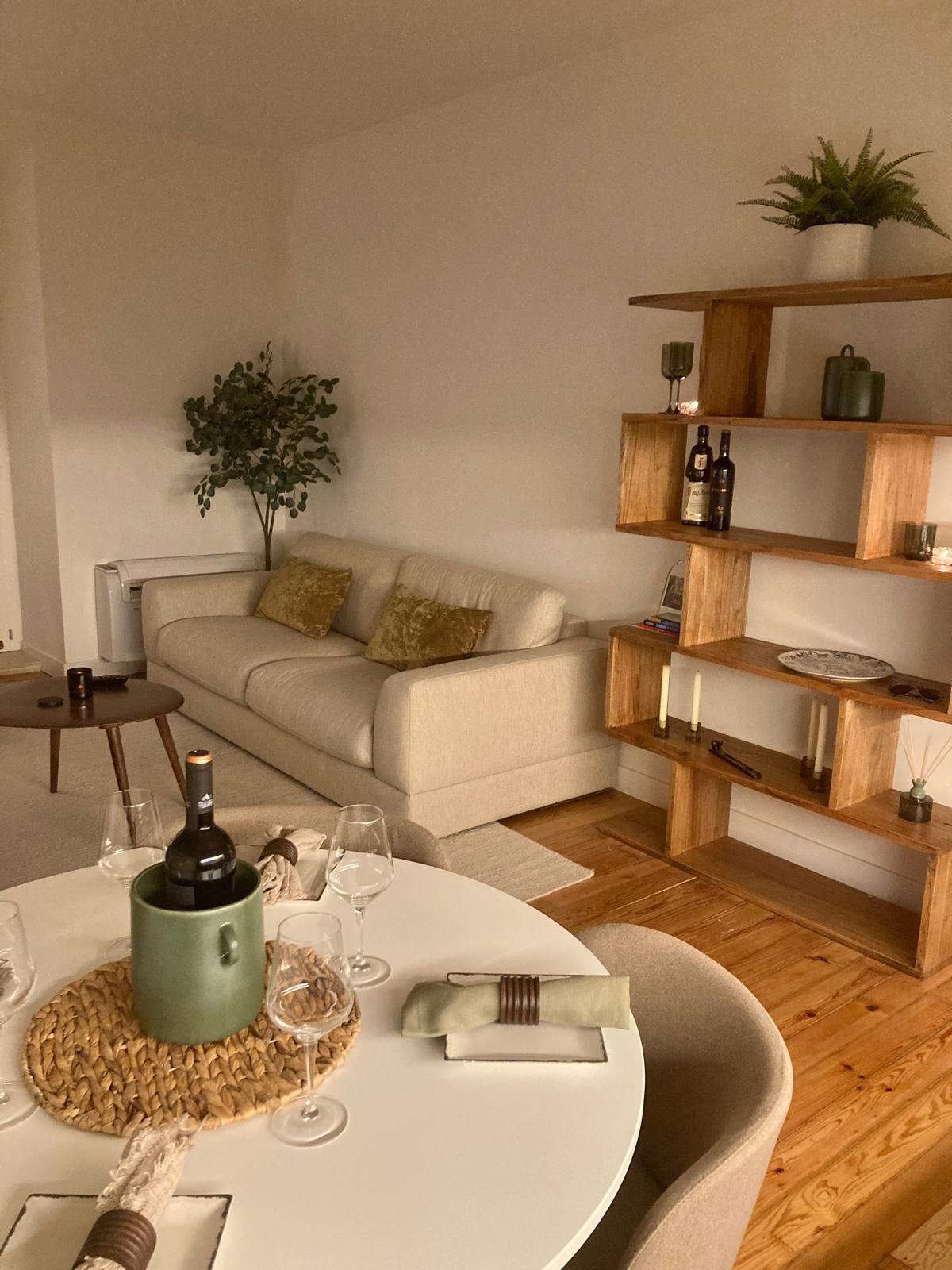 Outstanding Apartment Rua do Atalaia, Property for sale in PW3932