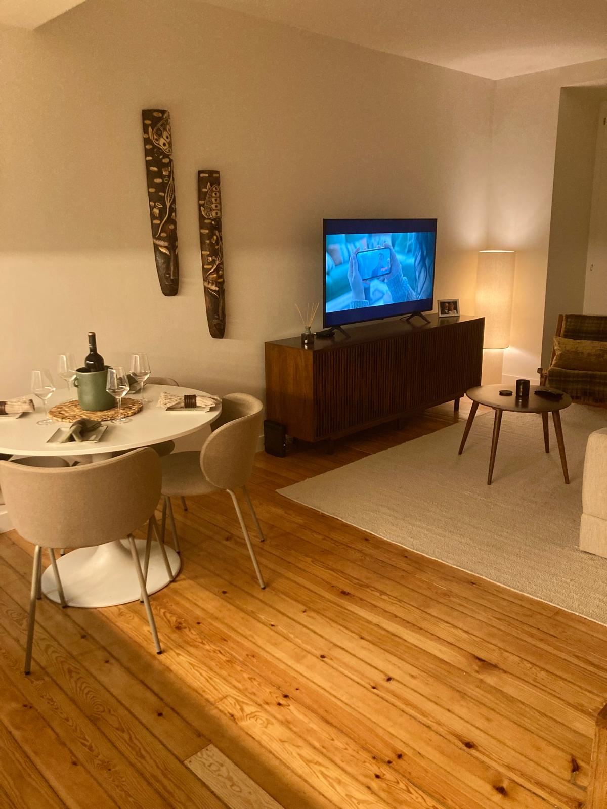 Outstanding Apartment Rua do Atalaia, Property for sale in PW3932