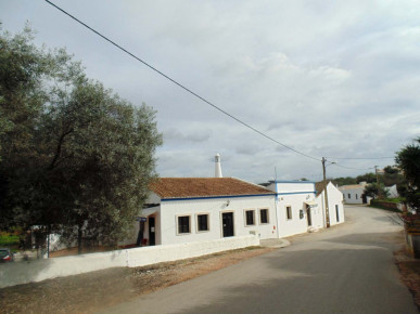 Traditional Portuguese Country Restaurant, Property for sale in PP2550