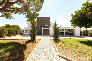 Frontline Luxury Villa on a 10,000sqm Plot, Property for sale in PP3146