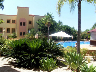 Stunning 3 Bed Apartment, Property for sale in PP5773