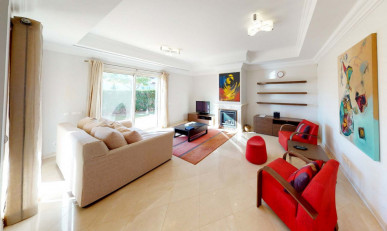 Mediterranean Townhouse With Its Own Private Pool, Property for sale in PP6409