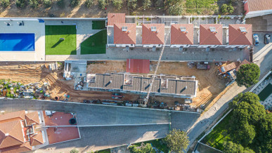 3-Bed Villa With Private Garden And Pool In Olhos De Água, Albufeira, Property for sale in PP173356