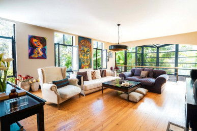 Villa classica V3 + V1 with pool in prime area of Funchal City Center, Madeira Island, Property for sale in PP173489