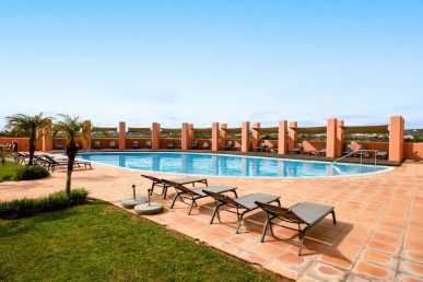 Stunning Duplex Apartment with Rooftop Terrace & Some of the Best Golf Views Around, Property for sale in PP173556