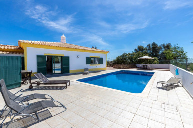 Two Country houses On A Lovely Plot In Boliqueime, Property for sale in PP173620