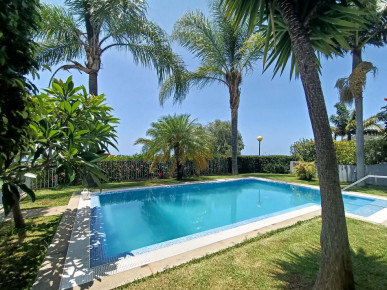 Luxury V3 Villa in Calheta, Property for sale in PP173874