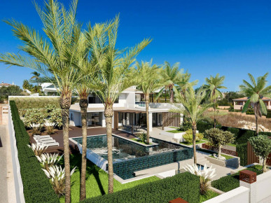 Brand New 4-Bed Villa With Pool In An Exclusive Beach Location, Property for sale in PP174547