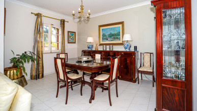 Beautiful 4 Bedroom Townhouse In Vilamoura, Property for sale in PP175026